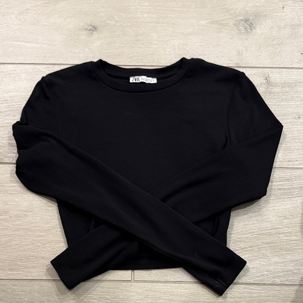 Zara black crop top long sleeve